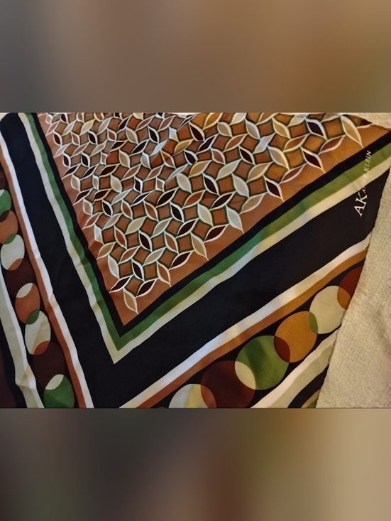 Anne Klein Accessories - Ann Klein Scarf Rare Square